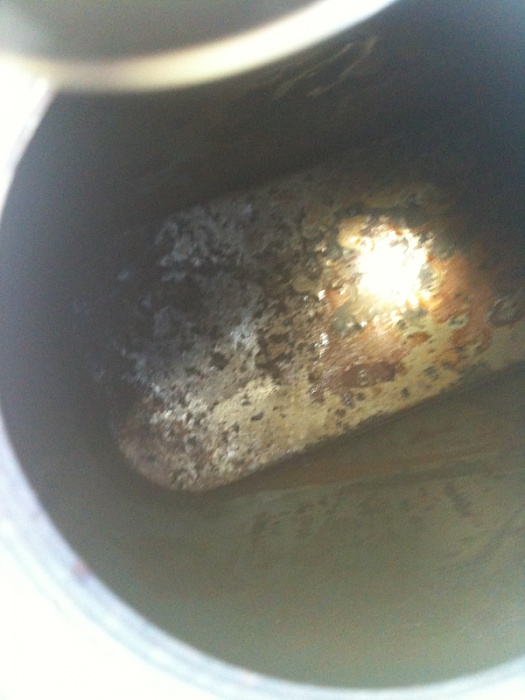 Cherokee gas cans-image-111248612.jpg