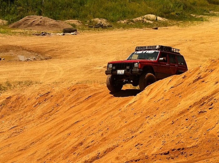 Whats your favorite color for Cherokee's?-jeep2.jpg