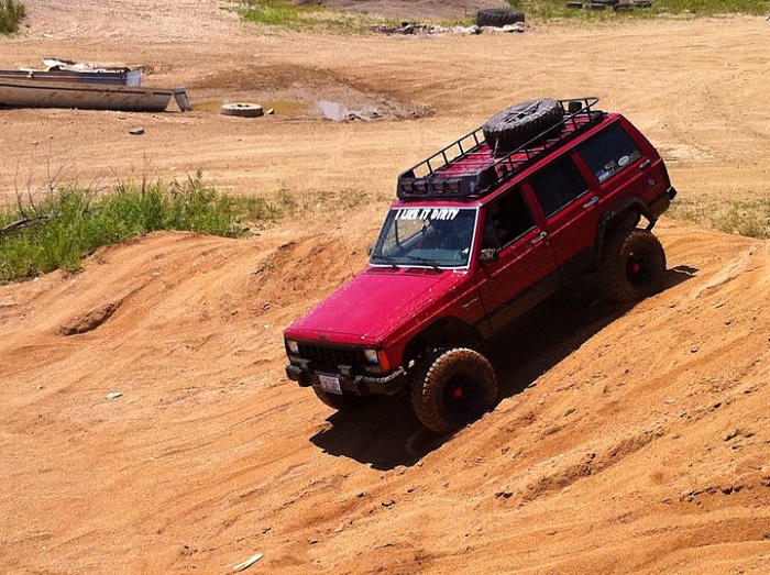 who's got the biggest dd?-jeep.jpg