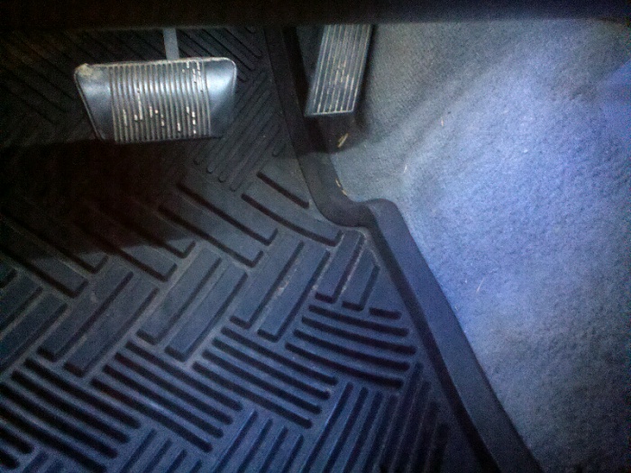Led interior ligjts-forumrunner_20110914_234835.jpg