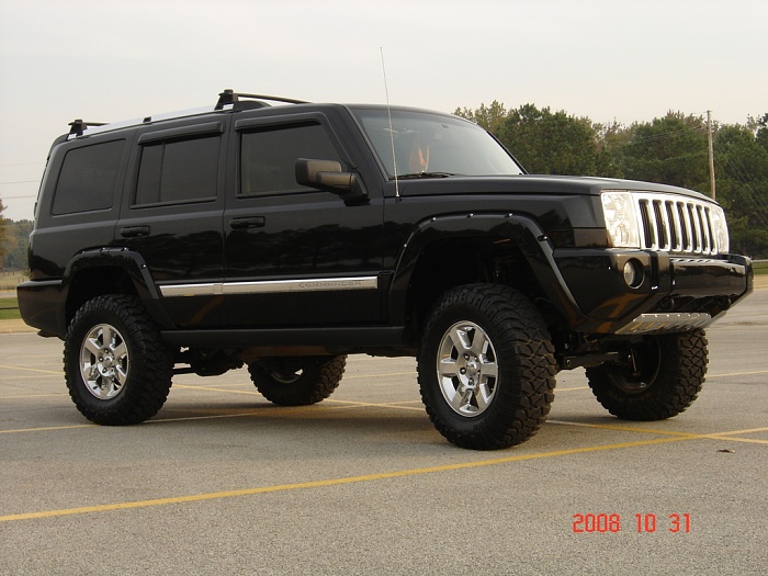 What do people think of the JEEP Commander?-commander.jpg