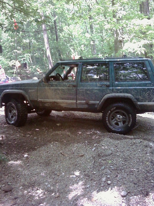 Let's see your XJ's with 1-2&quot; lift-0522001419.jpg