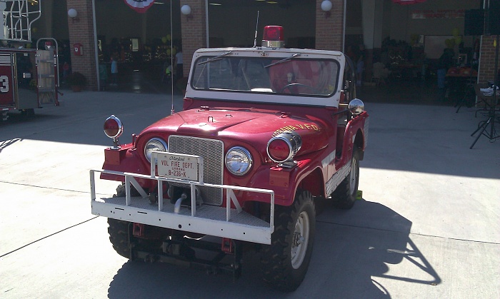 Saw this awesome cj at the firehouse today!-imag0330.jpg