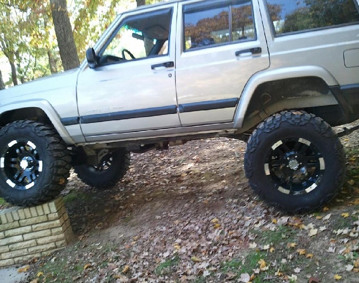 Yard crawling-p9595724c.jpg