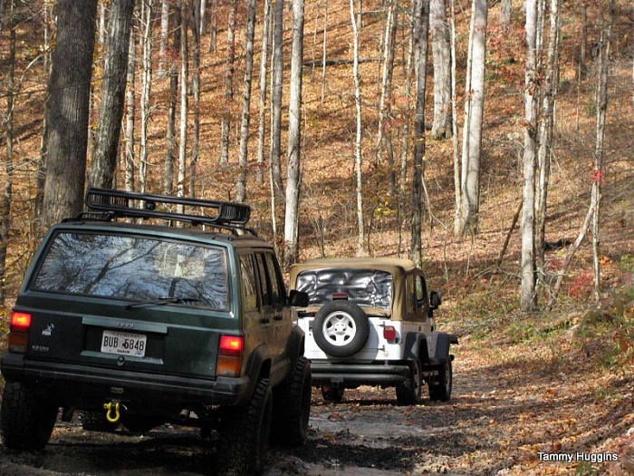 Family wheeling trip-jeepfun3.jpg