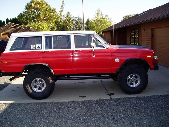 "Baby" Cherokees-cherokeepassengerside.jpg