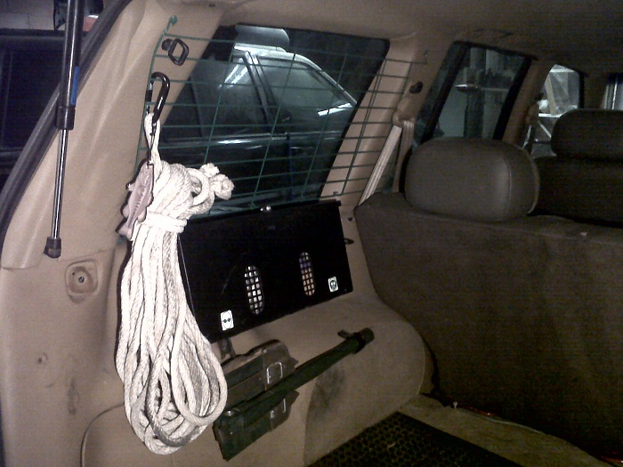 What did you do to your Cherokee today?-cargo1.jpg