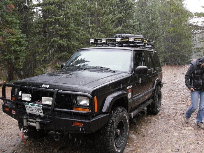 PICTURE REQUEST 3 inch rough country-jeep-last-winter.jpg