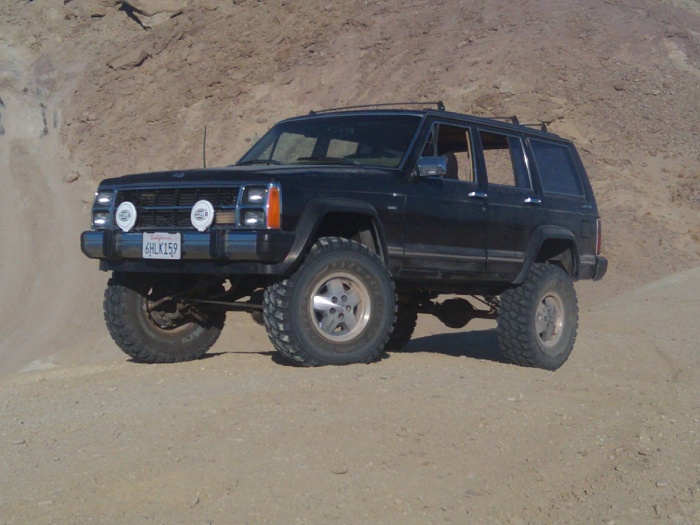 Post up Pictures of your Waggy Xjs(Wagoneer)-truck-havean.jpg