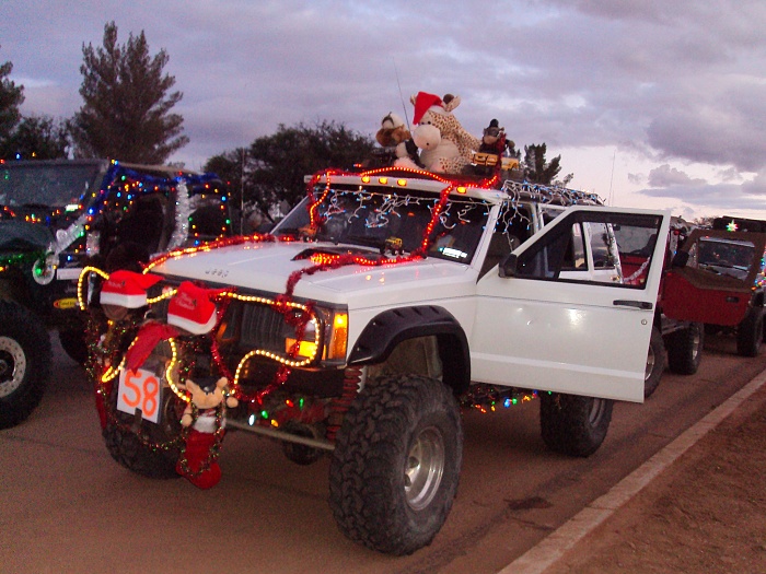 What did you do to your Cherokee today?-xmas-parade-2011-016.jpg