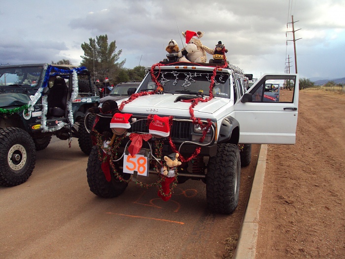 What did you do to your Cherokee today?-xmas-parade-2011-001.jpg