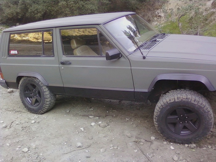 stock rims flat black?-jeep101.jpg