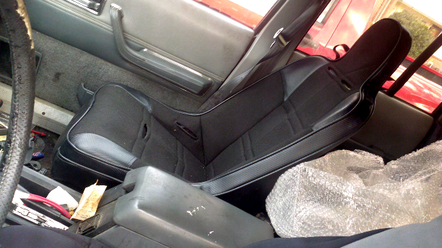 Super cheap seats-forumrunner_20111231_192603.jpg