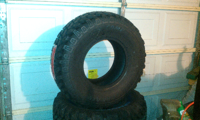 new tires-forumrunner_20120110_182150.jpg