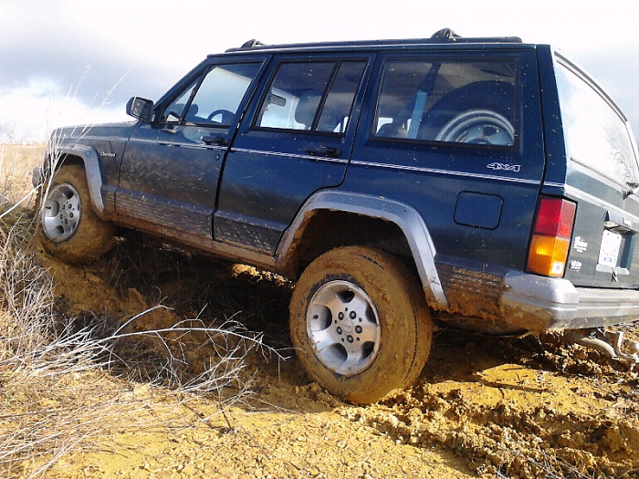 post the favorite picture of your jeep.-forumrunner_20120209_152928.jpg