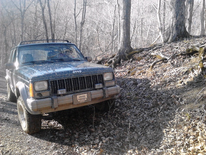 post the favorite picture of your jeep.-forumrunner_20120209_153000.jpg