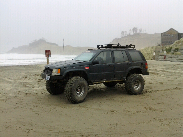 post the favorite picture of your jeep.-forumrunner_20120210_204911.jpg