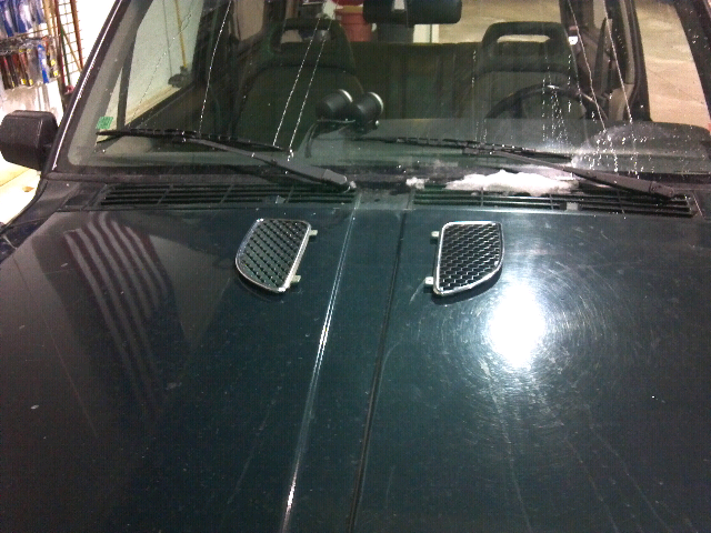 Trying to decide on my hood vent configuration.....opinions???-forumrunner_20120214_090532.jpg