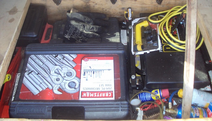 XJ tool boxes-018.jpg