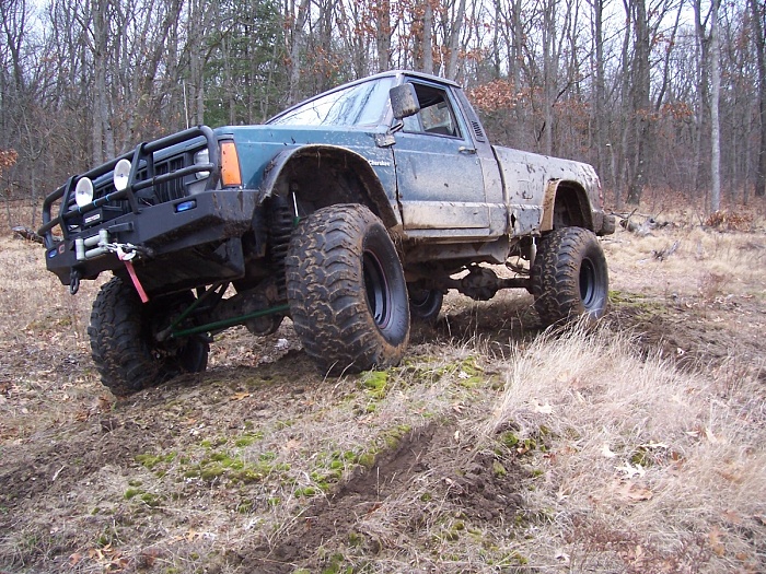 I wanna see the Comanche's (MJ) on here! Show me them MJ's!!!!-102_1280.jpg