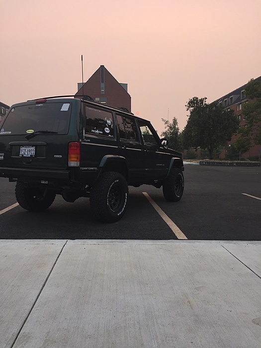 2001 Jeep Cherokee XJ Sport (114,854)-img_5031.jpg