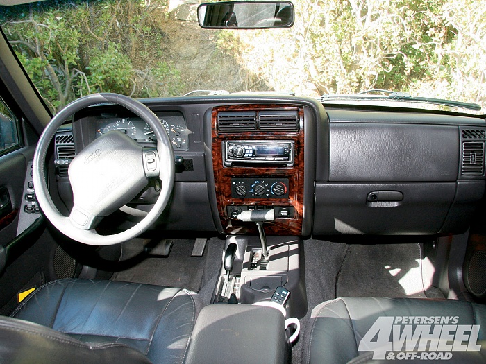Offroad Light Wiring Questions-131_1003_08-jeep_cherokee_xj_build_advice_information-1997_to_2001_interior.jpg