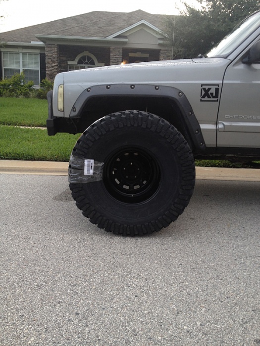 Just got my 33s, should I lift more, trim more or bunpstop more ?-image-876504590.jpg