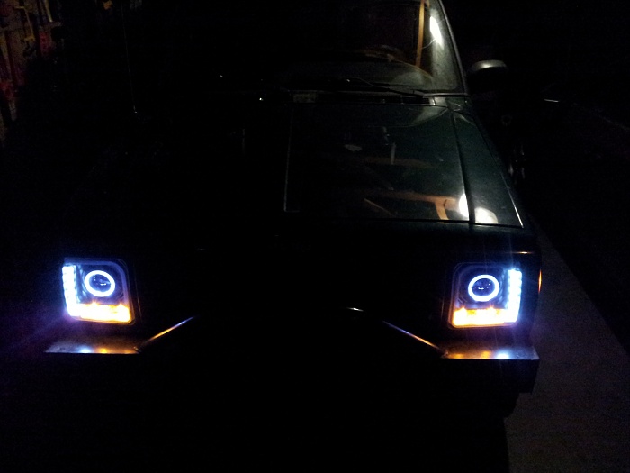 Just installed new headlights!-20130228_224535.jpg