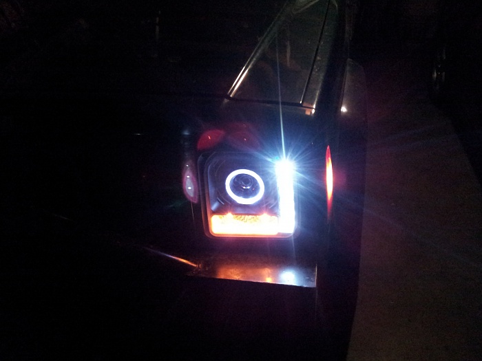 Just installed new headlights!-20130228_224526.jpg