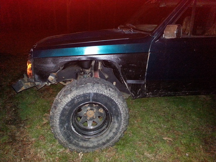 Trimming front wheel-well for 33s on 92 XJ-20130326_210514.jpg