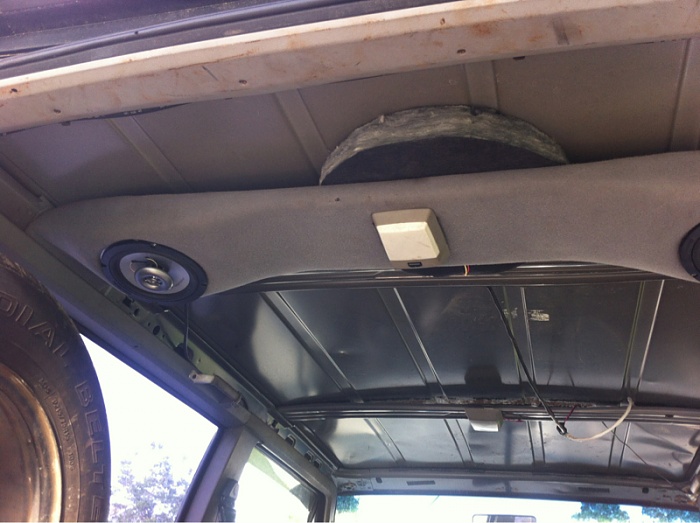 Rear Side Speakers in 2 Doors?-image-2202019912.jpg