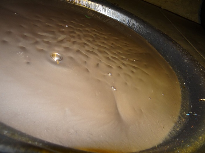 What would cause this? (Tcase fluid looks like liquid metal)-dsc07364-medium-.jpg