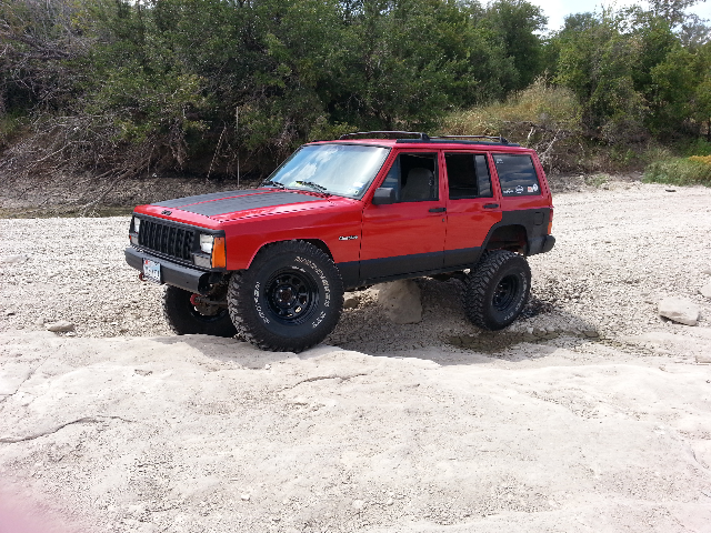 Which wheel size looks best on 4.5 lift-forumrunner_20131015_220630.jpg