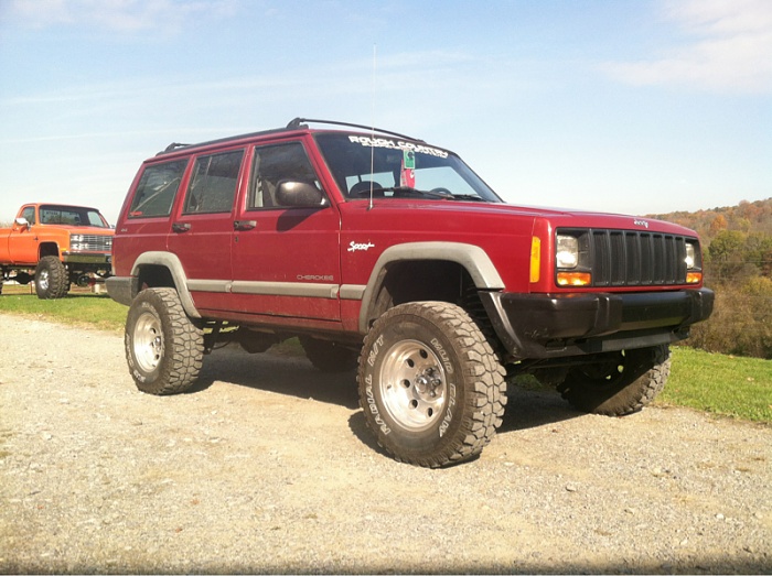 4.5&quot; lift with 31&quot; tires-image-757412213.jpg