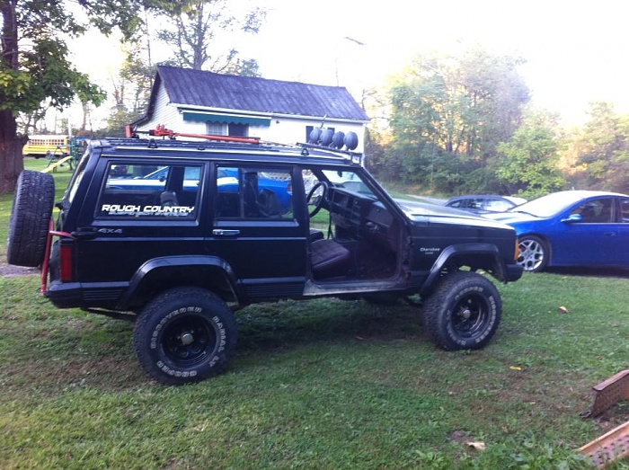 4.5" lift with 31" tires-1383207_10202031553699663_2013958254_n.jpg