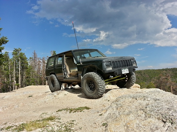 4.5" lift with 31" tires-20130821_155829_hdr.jpg