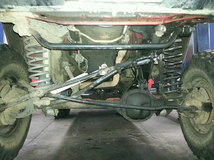 Whats limiting my axle droop?-jeep.jpg