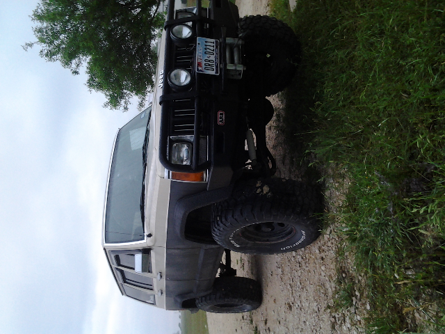 commander headlights on my xj-forumrunner_20140421_084334.jpg