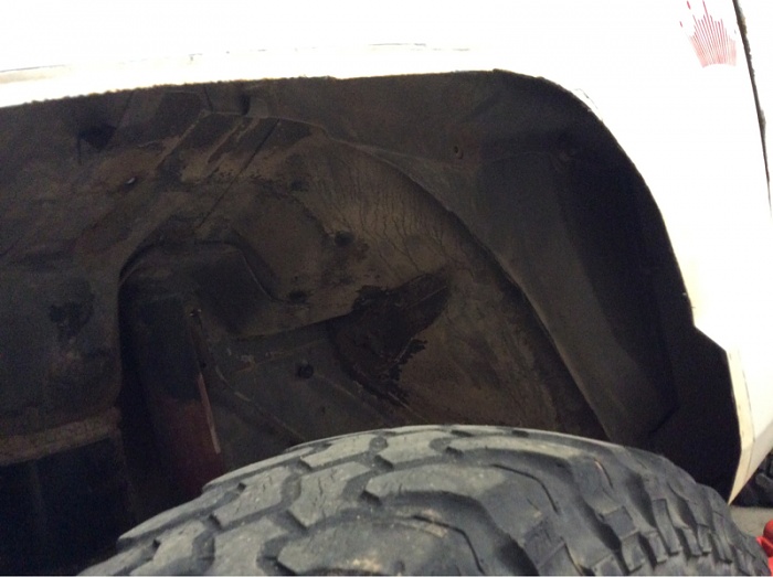 How to close these wheel well gaps-image-1461178041.jpg