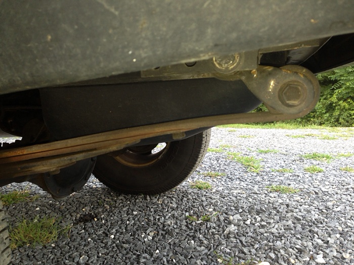 2000 XJ sags to the passanger side-image-3989353898.jpg