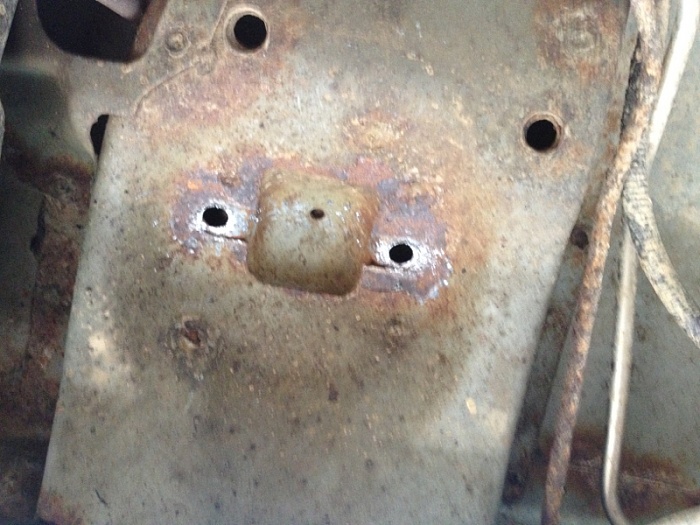 Rear Shock mount bolts-image-496028917.jpg