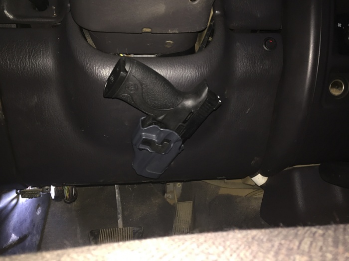 :: Handgun holster mount Jeep XJ ::-image-799791119.jpg