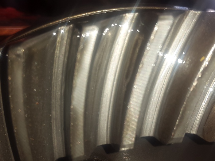 Worn rear axle shafts Chrysler 8.25 27 spl-20160718_163544.jpg