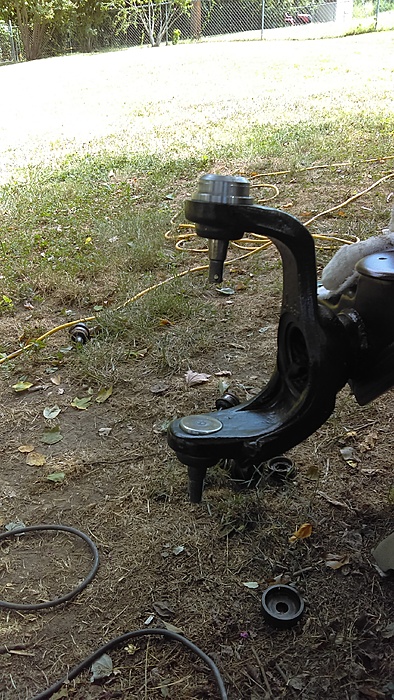 Which brand(s) of ball joints and unit hub bearings should I buy?-imag0202.jpg