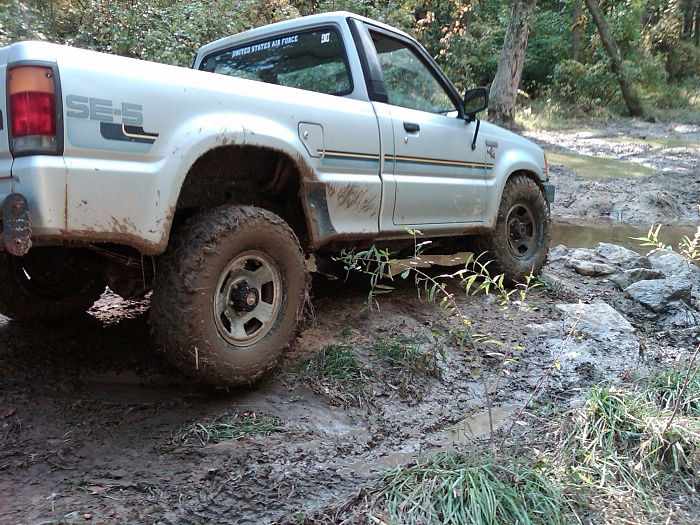 Wider rims-truck.jpg