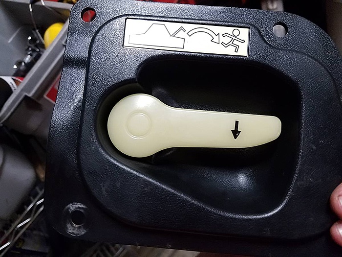 Installing an Interior Hatch Release in your XJ-tjthyjw.jpg