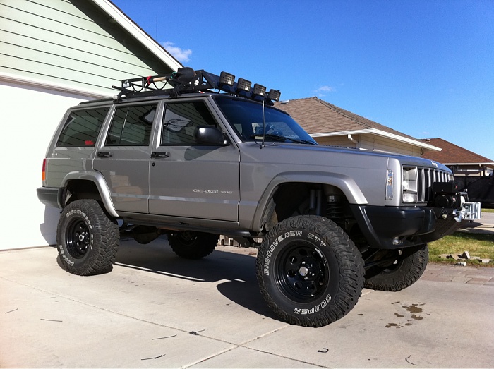 six inch lift and 31's-image-2402507604.jpg