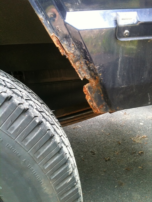 Rusted rear fender...what do?-image-1015467759.jpg