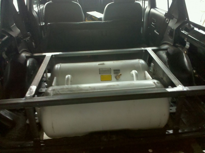 propane kit on 99 xj-tank4.jpg