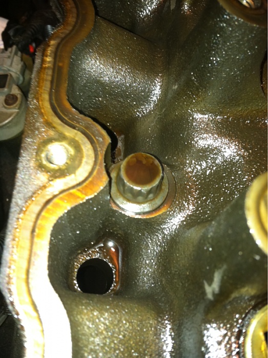 Head bolts-image-3474827863.jpg